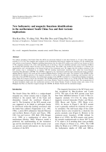 New bathymetry and magnetic lineations identifications in the