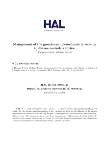 Management of the greenhouse microclimate in relation to